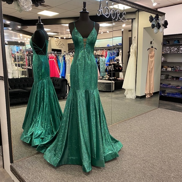 May Queen Dresses Emerald Metallic Fit Flare Formal Long Dress